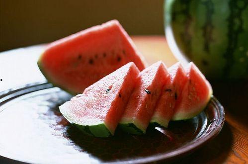 夏季吃瓜模板,缤纷瓜果盛宴,尽享清凉一夏